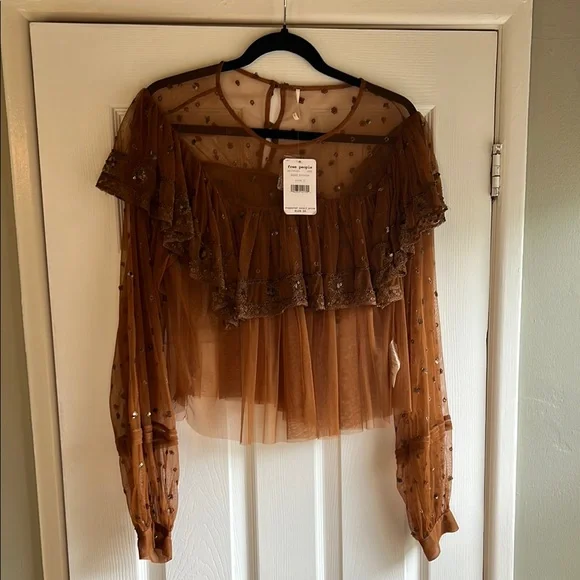 Free People top - Picture 1 of 3